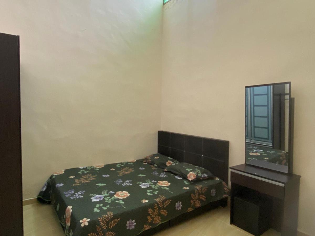 Iman Homestay - Islam Only กวนตัน ภายนอก รูปภาพ
